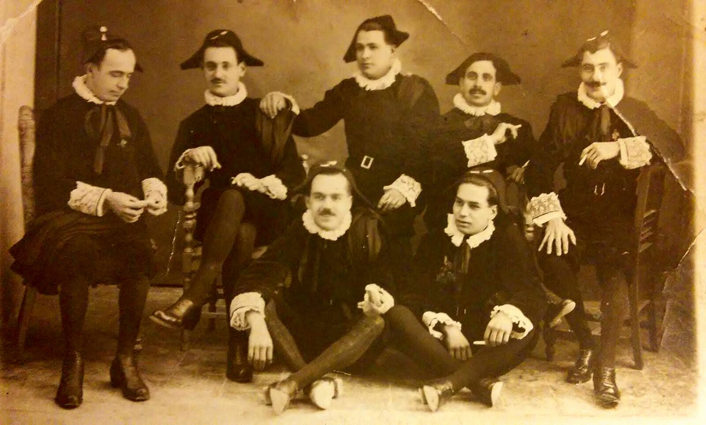 Fotos del Centnro Filarmónico egabrense, Cabra.