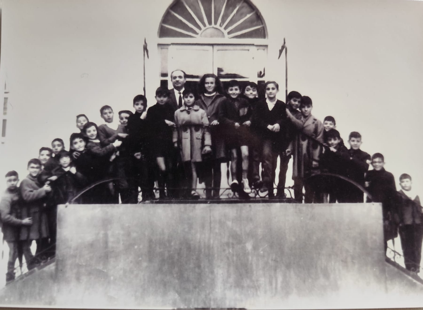 Fotos de centros escolares varios no reglados de Cabra