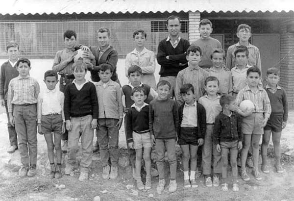 Fotos de centros escolares varios no reglados de Cabra