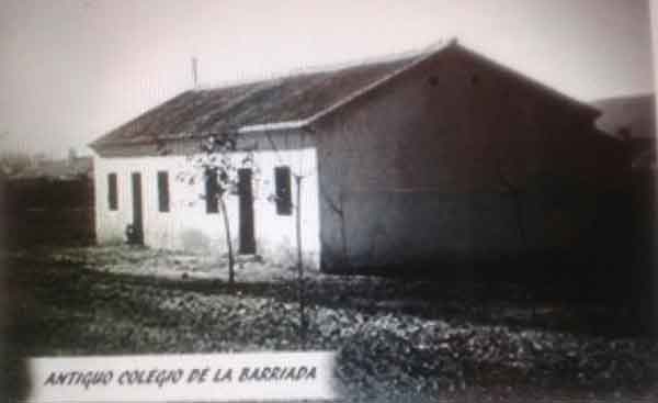 Fotos de centros escolares varios no reglados de Cabra