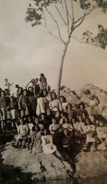 Fotos de centros escolares varios no reglados de Cabra