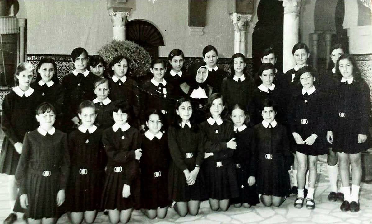 fotografías de colegio del Niño Jesus de las RRMM Escolapias en  Cabra de Córdoba