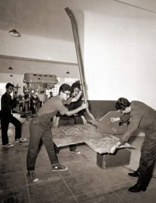 Foto relativa al centro de enseñanza las Escuelas Felipe Solís Villachenous de Cabra de Córdoba