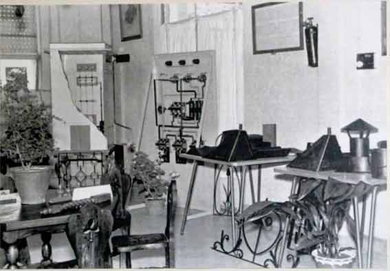 Foto relativa al centro de enseñanza las Escuelas Felipe Solís Villachenous de Cabra de Córdoba