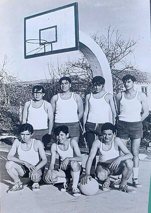 Foto relativa al centro de enseñanza las Escuelas Felipe Solís Villachenous de Cabra de Córdoba