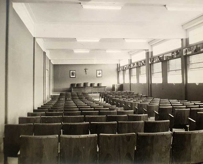 Foto relativa al centro de enseñanza las Escuelas Felipe Solís Villachenous de Cabra de Córdoba