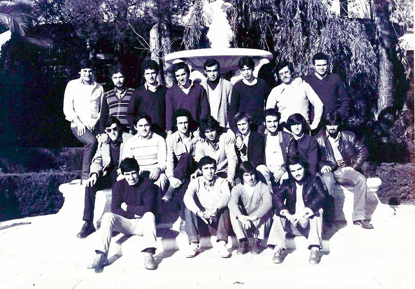 Foto relativa a los alumnos e instalaciones de las Escuelas «Felipe Solís Villechenous» de Cabra de Córdoba