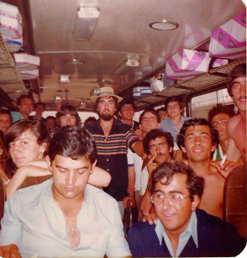 Foto relativa a los alumnos e instalaciones de las Escuelas «Felipe Solís Villechenous» de Cabra de Córdoba