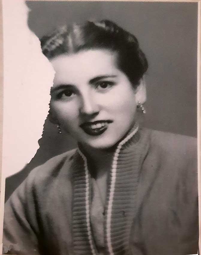 Fotografías de la mujer egabrense