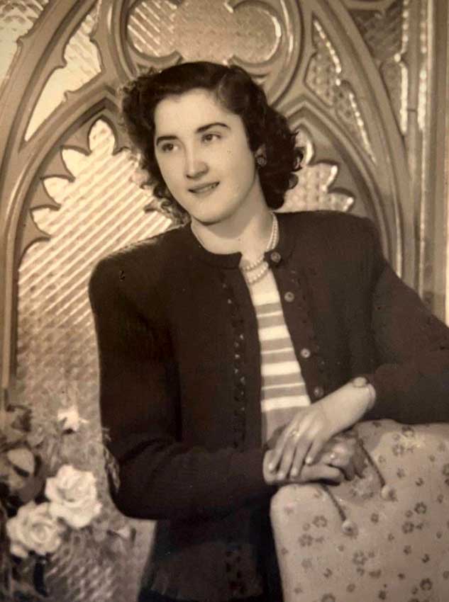 Fotografías de la mujer egabrense