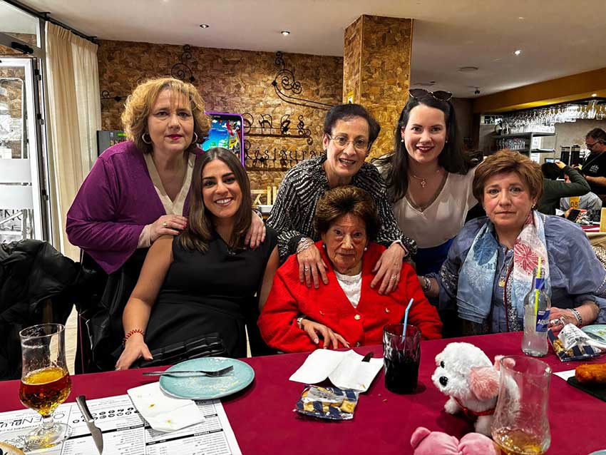 Fotografías de la mujer egabrense