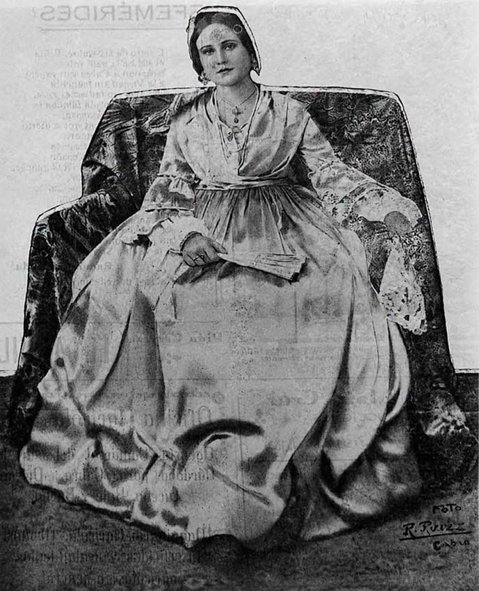 Fotografías de la mujer egabrense