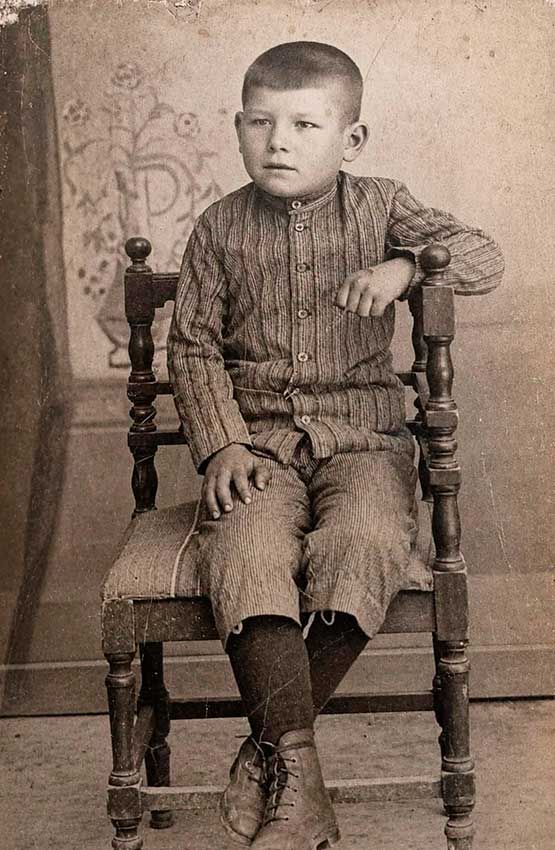 Fotografias de hombre, caballeros, niños, y personajes masculinos de Cabra
