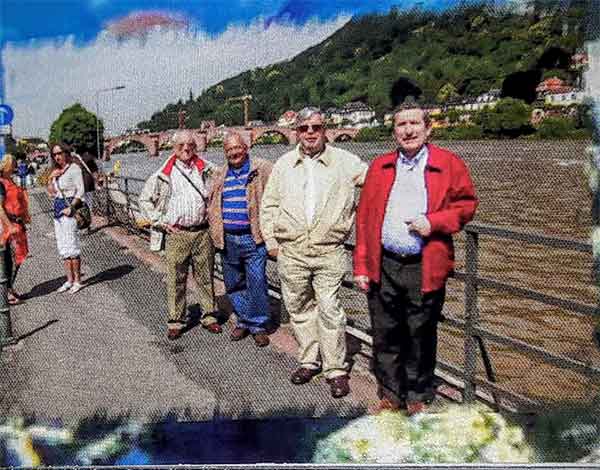 Foto del emigrante egabrense, emigración, extranjero, Cabra