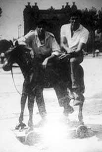 Foto del emigrante egabrense, emigración, extranjero, Cabra