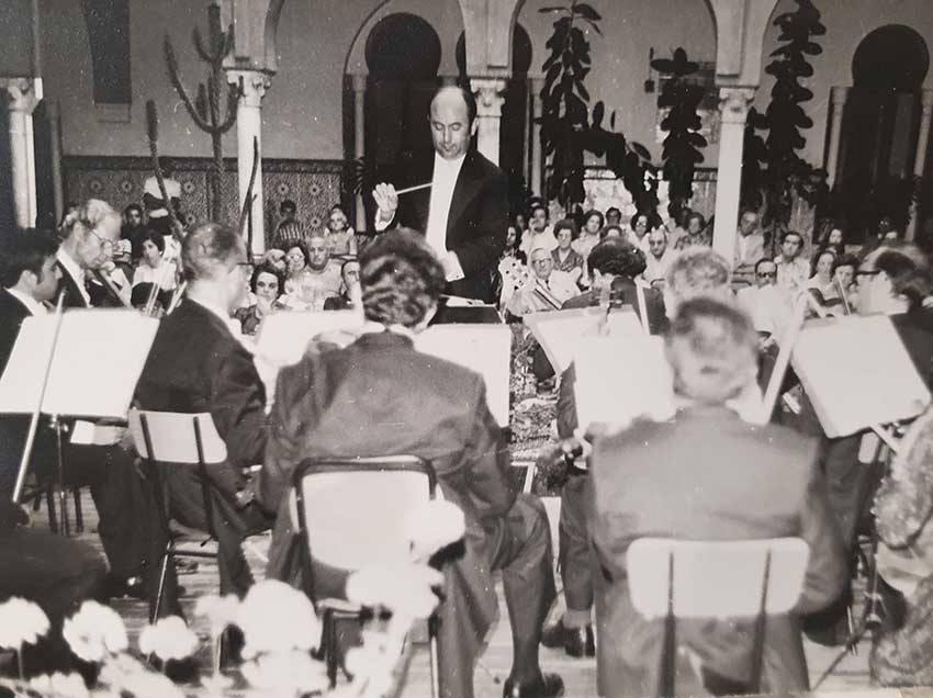 Fotografías de las musica, callejones, urbanismo, planos, callejero de Cabra Córdoba