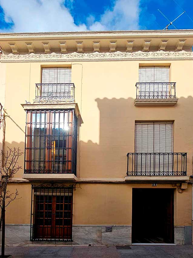 Rafael Luque Gómez y la arquitectura regionalista en Cabra