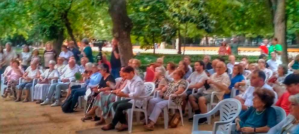 Centenario 1926-2026 Monumento al Plus Ultra. Exposición «Un siglo del paseo Memoria gráfica