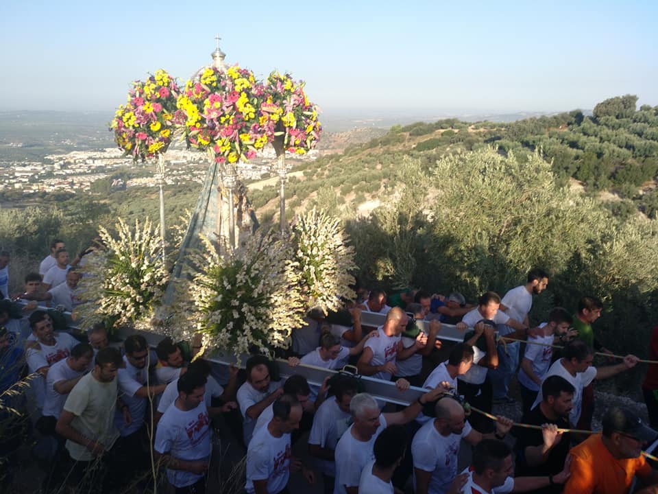 Foto de la subida de la Virgen de la Sierra 7 de octubre 2018