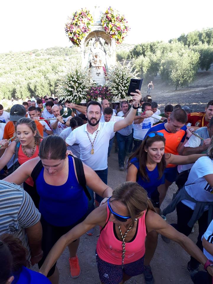 Foto de la subida de la Virgen de la Sierra 7 de octubre 2018