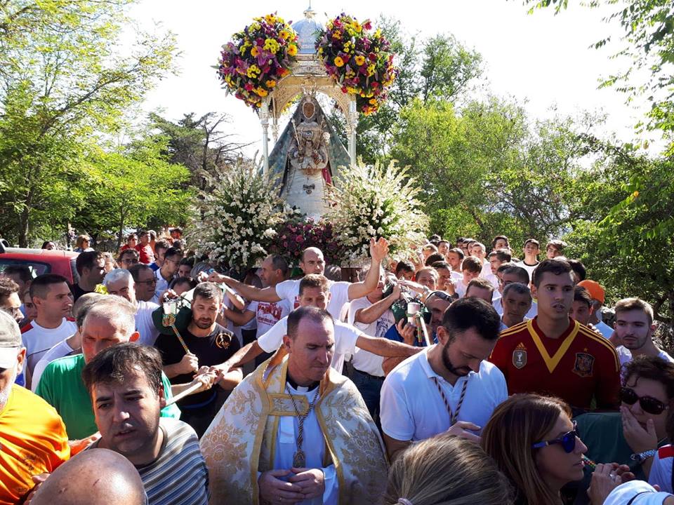 Foto de la subida de la Virgen de la Sierra 7 de octubre 2018