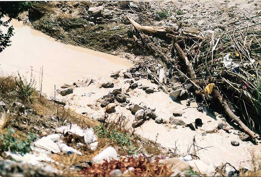 Fotografía relativa a la piscinas-católica egabrense