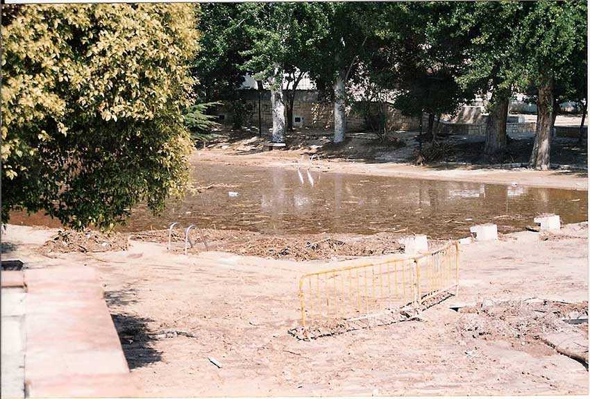 Fotografía relativa a la piscinas-católica egabrense