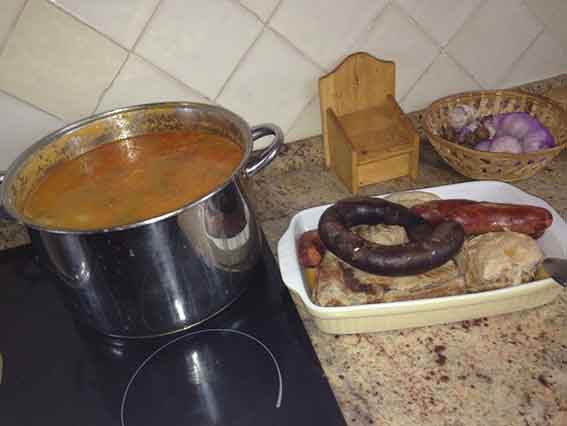 Foto relacionada con los platos típicos de Cabra