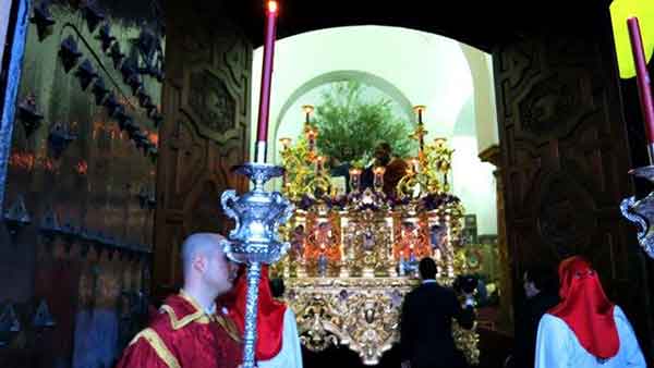 fotografías relacionadas con la Hermandad del Huerto de Cabra.