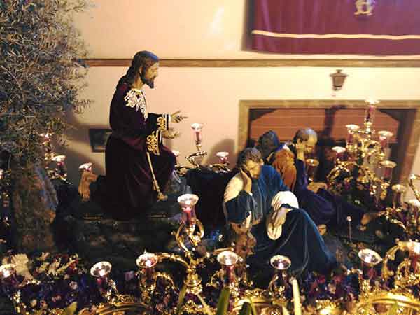 fotografías relacionadas con la Hermandad del Huerto de Cabra.